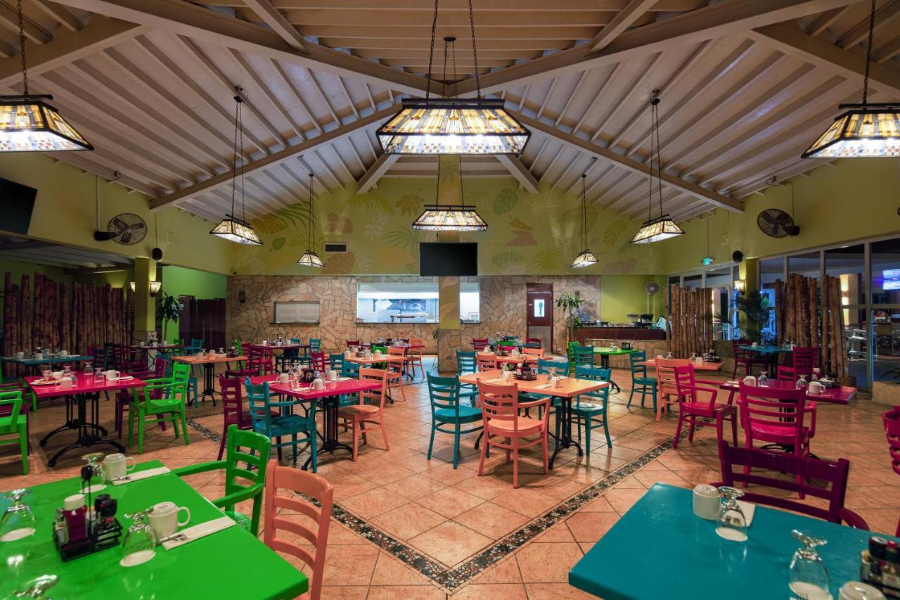 Bluegreen Vacations La Cabana Resort, An Ascend Collection Palm Beach Exterior photo
